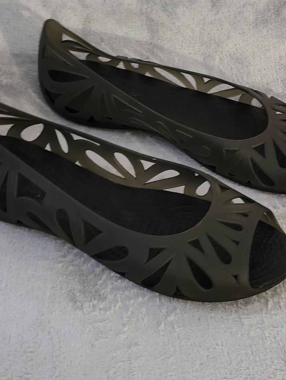Crocs Adrina III Peep-Toe Jelly Flats Size:10 Color: Black